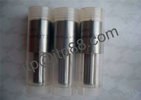 Komtsu 6D125のための燃料ポンプSのタイプ燃料噴射装置のノズルDLLA155SND160